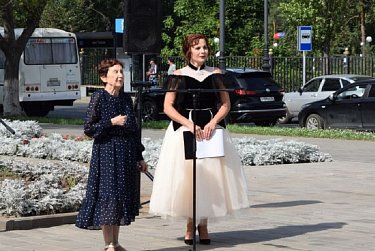 Памяти поэта и героя